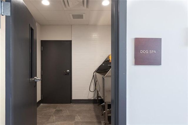 112 Rogers NE Street 207, Atlanta, GA 30317