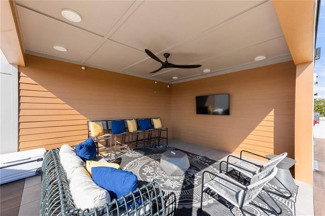 112 Rogers NE Street 207, Atlanta, GA 30317