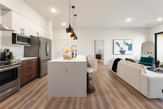 112 Rogers NE Street 207, Atlanta, GA 30317