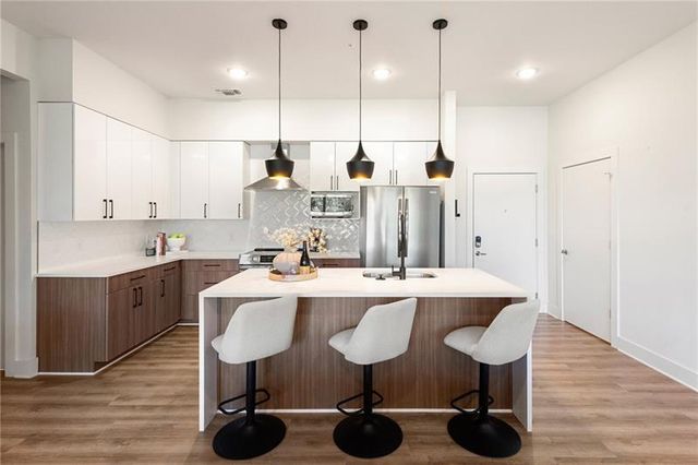 112 Rogers NE Street 207, Atlanta, GA 30317