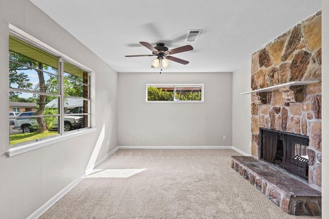 2013 17th Avenue N, Texas City, TX 77590