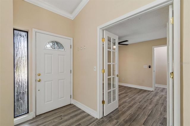 14675 VILLAGE GLEN CIRCLE, Tampa, FL 33618