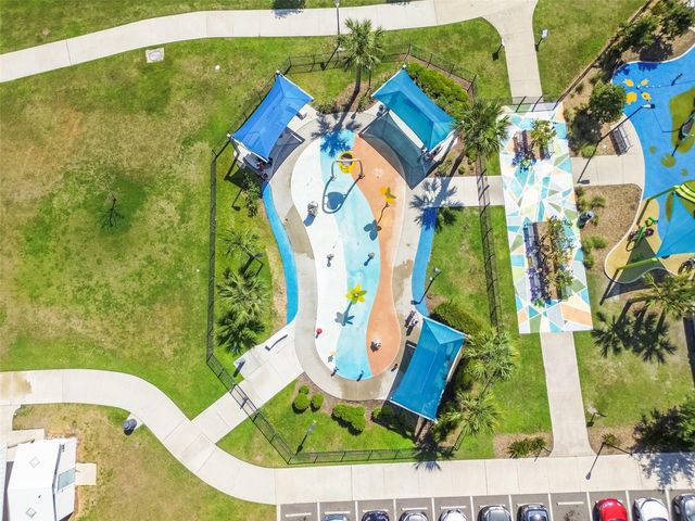 14675 VILLAGE GLEN CIRCLE, Tampa, FL 33618