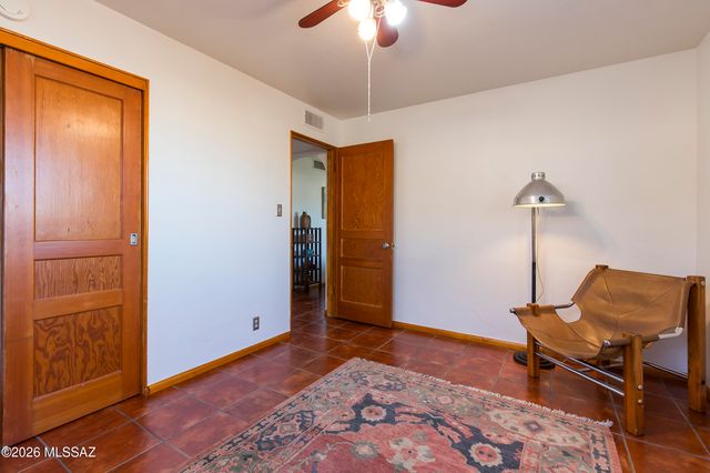 2650 E 19th Street, Tucson, AZ 85716