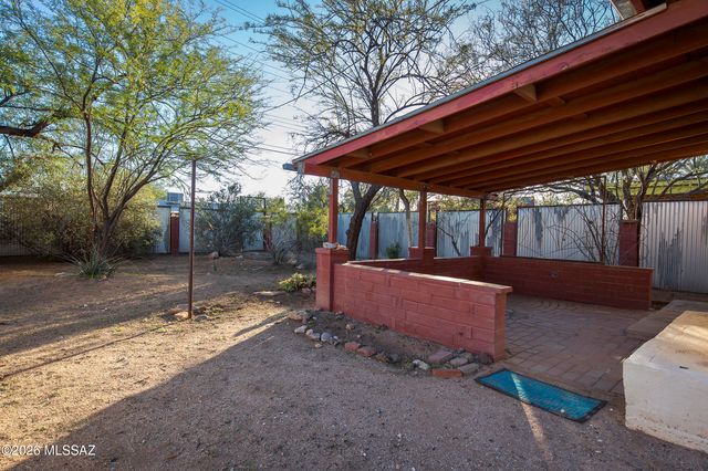 2650 E 19th Street, Tucson, AZ 85716