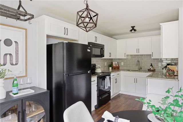 1311 Plaza Avenue SW, Atlanta, GA 30310
