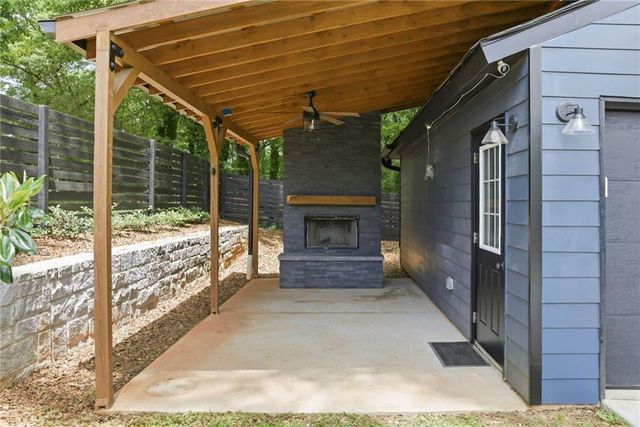 1311 Plaza Avenue SW, Atlanta, GA 30310