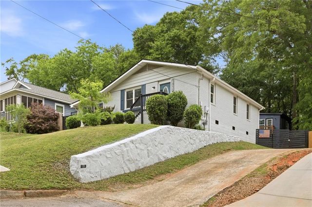 1311 Plaza Avenue SW, Atlanta, GA 30310