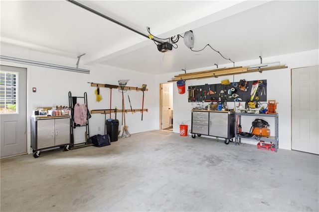 1311 Plaza Avenue SW, Atlanta, GA 30310