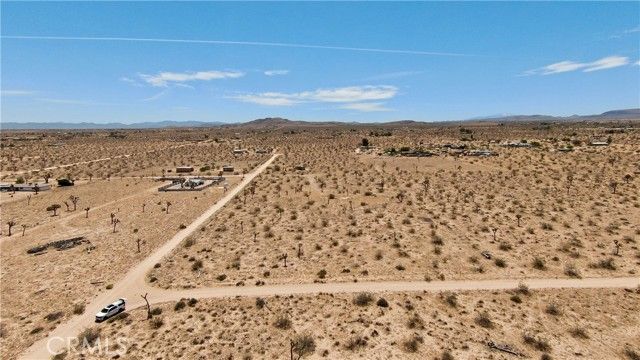 1903 Osgood Avenue, Landers, CA 92285
