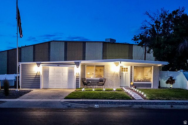 48 W MOON RIDGE DR, Murray, UT 84107