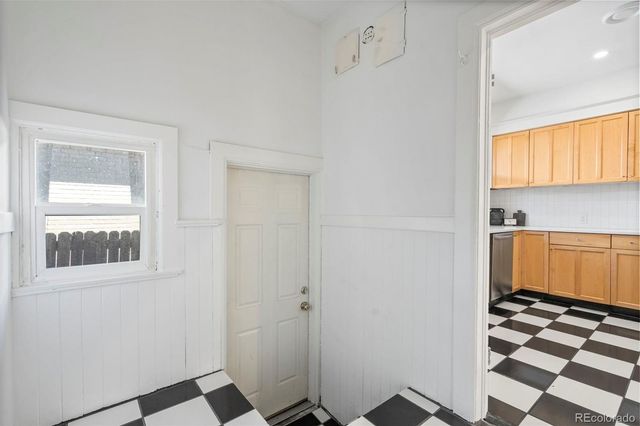 2439 Federal Boulevard, Denver, CO 80211