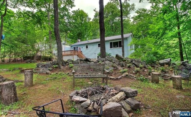 5 Grey Trail, Vernon, NJ 07462