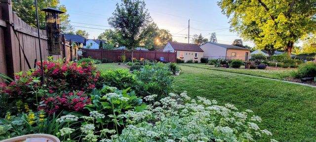 3915 Regent Avenue N, Robbinsdale, MN 55422