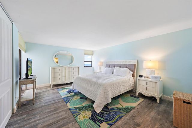 5280 N Ocean Drive 8b, Riviera Beach, FL 33404
