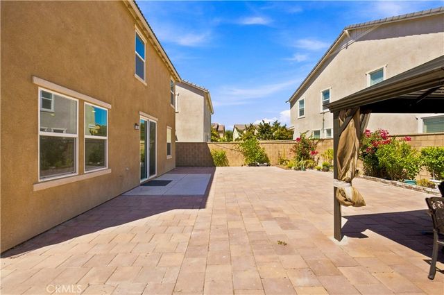 5111 S Victory Lane, Ontario, CA 91762