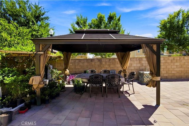 5111 S Victory Lane, Ontario, CA 91762