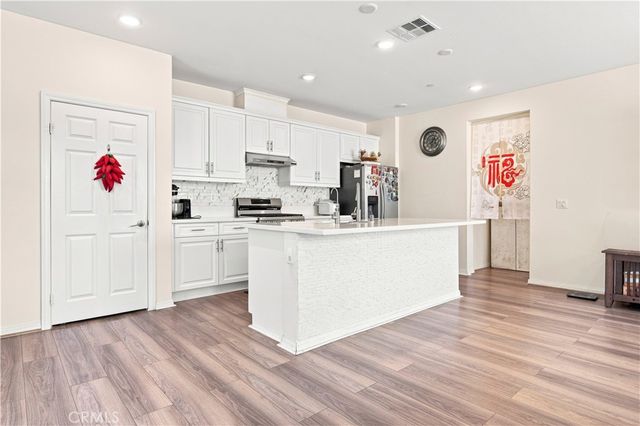 5111 S Victory Lane, Ontario, CA 91762