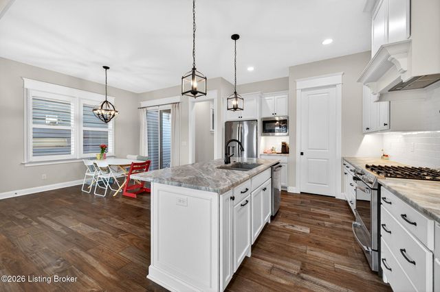 6214 Moonseed St, Prospect, KY 40059