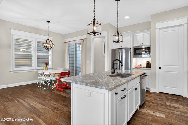 6214 Moonseed St, Prospect, KY 40059