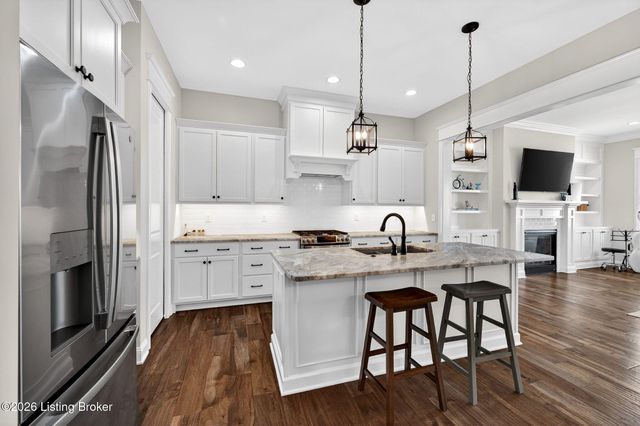 6214 Moonseed St, Prospect, KY 40059