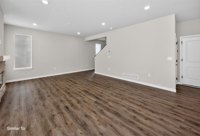 16502 Bentwood Drive, Urbandale, IA 50323