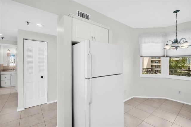 7932 SAILBOAT KEY BOULEVARD S 402, South Pasadena, FL 33707