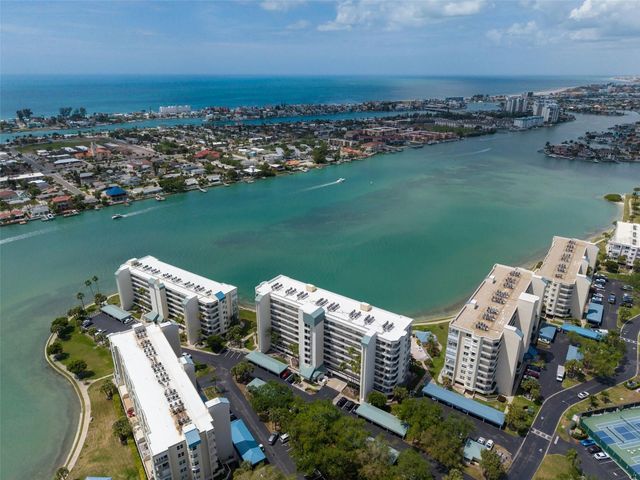 7932 SAILBOAT KEY BOULEVARD S 402, South Pasadena, FL 33707