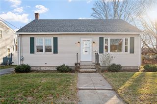 86 Sherwood Street, Cranston, RI 02920