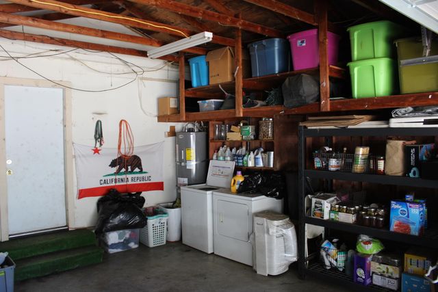 64 Pacific Avenue, Redway, CA 95560