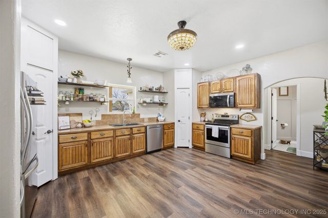 14319 S Brendan Boulevard, Claremore, OK 74017