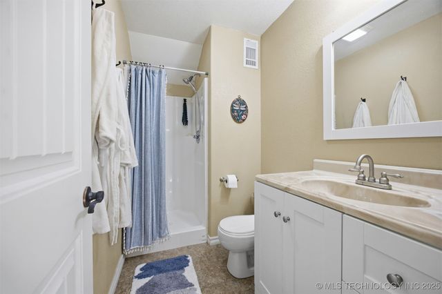 14319 S Brendan Boulevard, Claremore, OK 74017