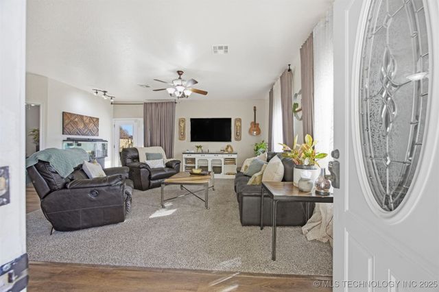 14319 S Brendan Boulevard, Claremore, OK 74017