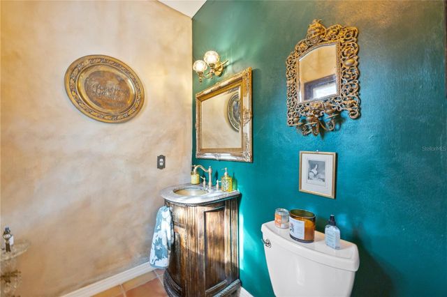 403 WEEBURN ROAD, Temple Terrace, FL 33617