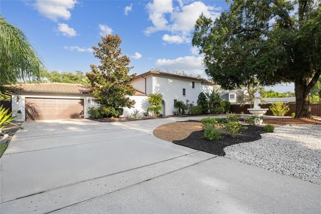 403 WEEBURN ROAD, Temple Terrace, FL 33617