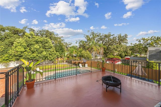 403 WEEBURN ROAD, Temple Terrace, FL 33617