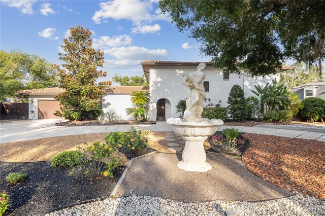 403 WEEBURN ROAD, Temple Terrace, FL 33617