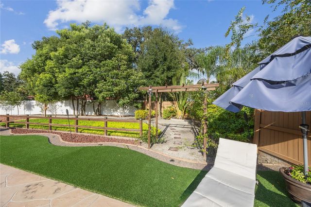 403 WEEBURN ROAD, Temple Terrace, FL 33617
