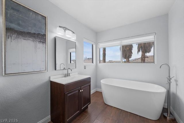 7882 West Gilmore Avenue, Las Vegas, NV 89129