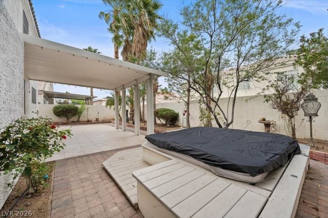 7882 West Gilmore Avenue, Las Vegas, NV 89129