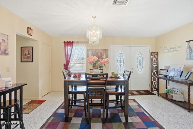 4458 Hancock Court, Chipley, FL 32428