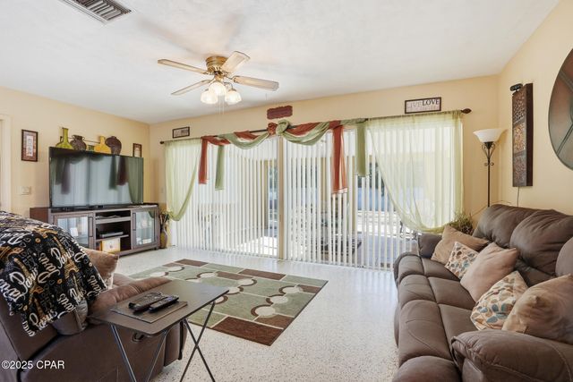 4458 Hancock Court, Chipley, FL 32428