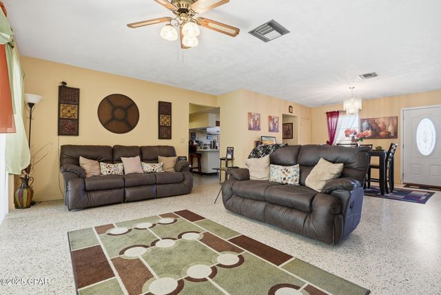 4458 Hancock Court, Chipley, FL 32428