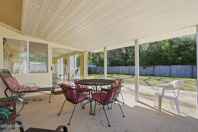 4458 Hancock Court, Chipley, FL 32428