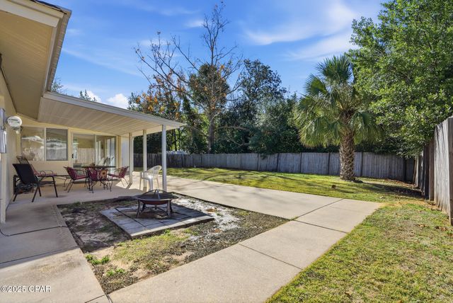 4458 Hancock Court, Chipley, FL 32428