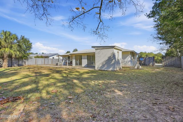 4458 Hancock Court, Chipley, FL 32428