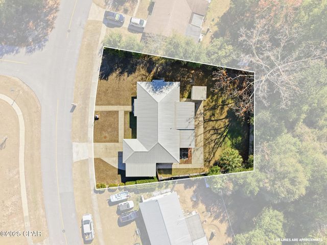 4458 Hancock Court, Chipley, FL 32428