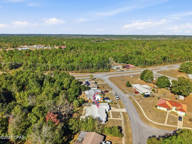 4458 Hancock Court, Chipley, FL 32428