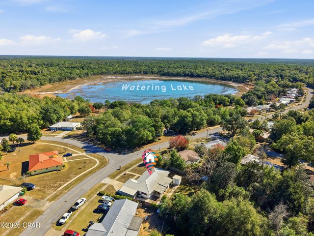 4458 Hancock Court, Chipley, FL 32428