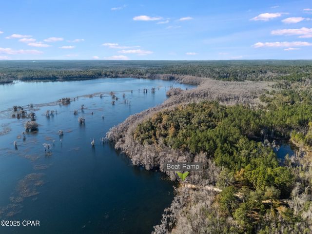 4458 Hancock Court, Chipley, FL 32428